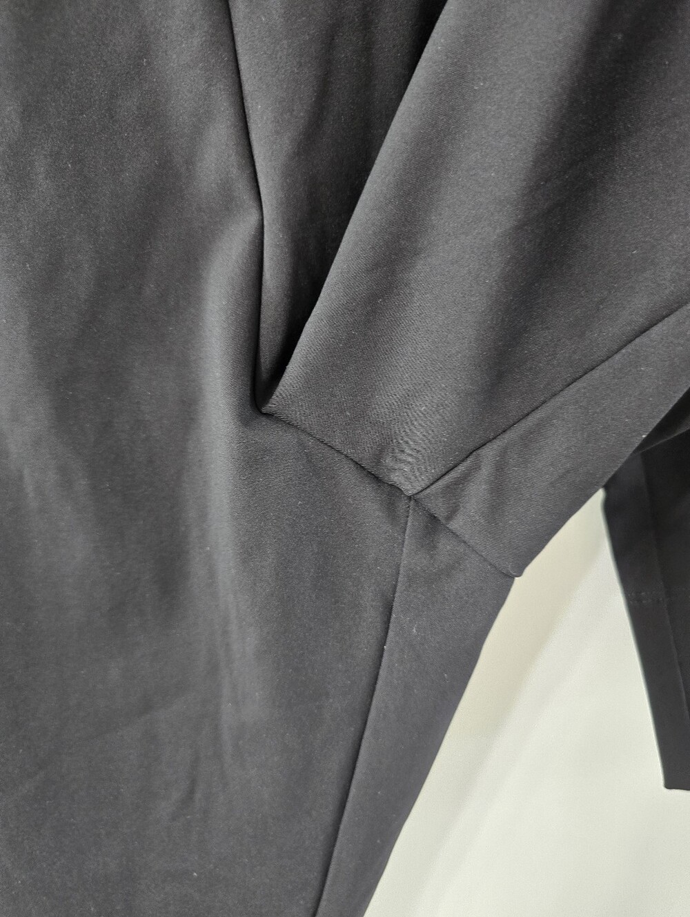 ADAY Turn It Up A Day Tapered Solid Black Techcore Tech Jersey Knit Trouser Pant - Picture 10 of 15